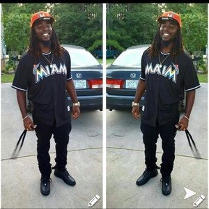 Meet your Posher, Damion